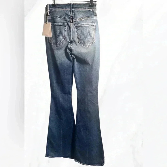 NWT Mother  “super cruiser” medium wash 5 pocket jean 23 - Picture 3 of 5